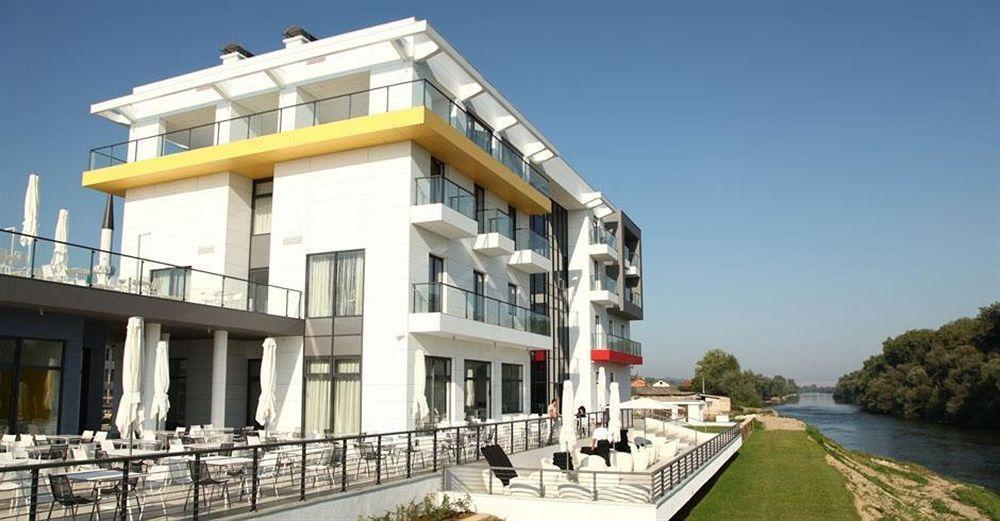 Zepter Hotel Bosanska Dubica Exterior photo